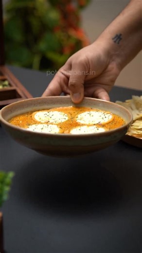 Rajasthani food lovers this one is for you ❤️ 🥣 Paneer Stuffed Gatta Curry A comforting Rajasthani classic with a rich, creamy twist. Ingredients • Besan – 1½ cups • Turmeric powder – ¼ tsp • Red chilli powder – ½ tsp • Salt – to taste • Water – as needed For Stuffing • Paneer – ½ cup, grated • Salt – to taste • Ghee – 1 tsp For Gravy • Ghee – 2 tbsp • Jeera – 1 tsp • Hing – a pinch • Green chilli – 1–2, chopped • Onion – 1 small, chopped • Curd – ½ cup, whisked • Coriander powder – 1 tsp • Red