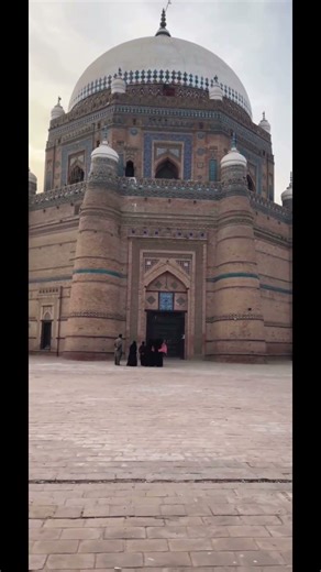 Multan ka Mashhoor Mazar | Shah Rukn-e-Alam 🕌✨#shorts #Foryou #Pakistan