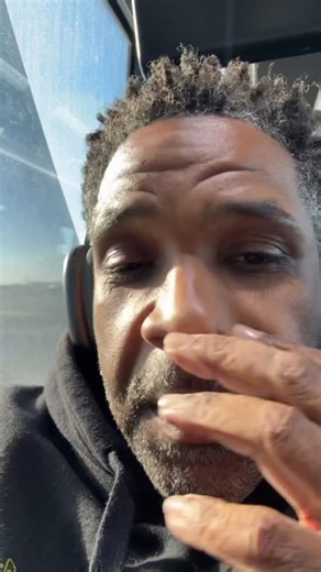 Fuzzy #TheConnector on Instagram: "Let’s first start that I’m a Loyal @delta frequent flyer but since I was coming to Indiana there is no direct flights to South Bend and Chicago HUB is @americanair NOW when my awesome @deathrowrecords assistant @kdlchick booked my flight they didn’t indicate or tell her that this trip will be on a BUS not a AIRBUS from@my layover in Chicago to South Bend, Indiana. Bruh I am HOT in -2 degrees weather! Thanks for the Biscoff cookies. Damn you @octobertheking 🤣 #