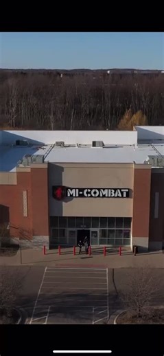 MI-Combat: the future of laser tag a high octane adrenaline rush. Play thrilling game modes like: Jailbreak #tactical #lasertag #MIcombat #cod#airsoft