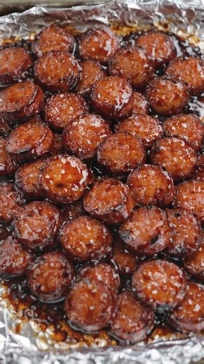 🌭🍯 Sticky Sweet Glazed Sausage Bites (4 Ingredients)