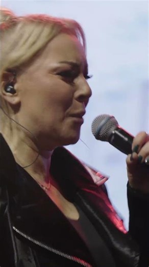 IVANA SELAKOV - GRAD GRAD | KONCERT MTS DVORANA 2025 LIVE