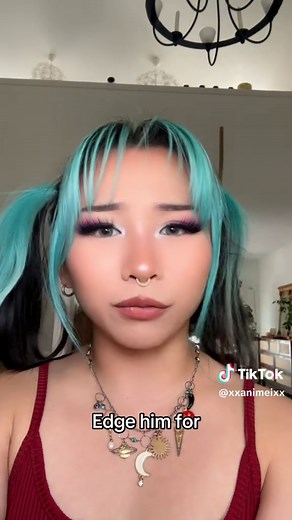 You MUST edge. Edge queens RISE UP!!!