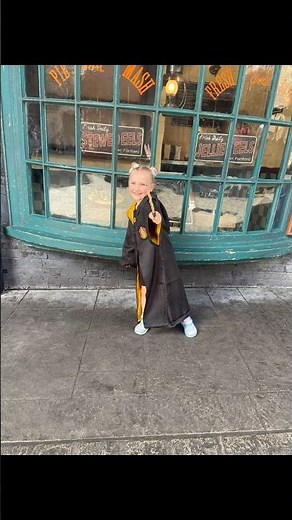 Harry Potter Wand Experience At Universal Studios 🧙 #universalstudios #harrypotter #orlando