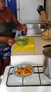 99K views · 3.9K reactions | HOY SI QUE ME DI GUSTO  . . #reelsvideoシ #paratiiiiiiiiiiiiiiiiiiiiiiiiiiiiiii #reels #destacar #recetas #Cuba #parati | Yuyu Cuba | Facebook