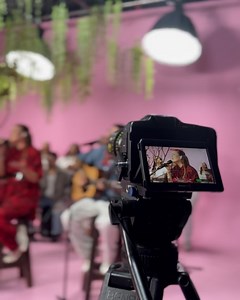 Un Corazón on Reels