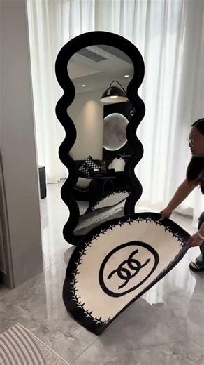 it's home decorators collection..