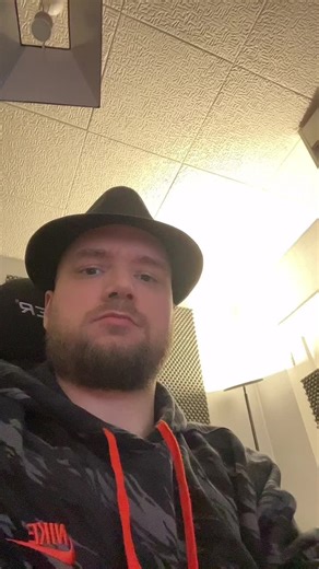 Gabber Frenchcore Tribute to @carowvanderyacco