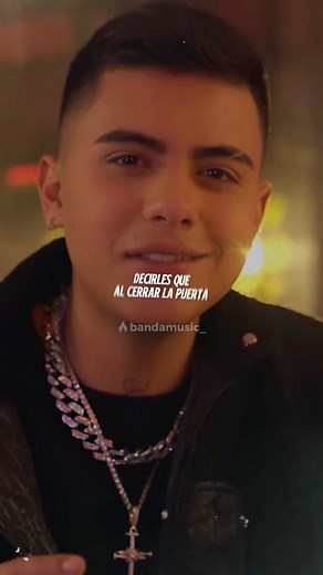 Simplemente amigos y nada más... 💔 | Banda Music