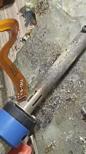 8.2K views · 13 reactions | HOW TO REPLACE ANY LCD CONNECTOR ON FLEX CABLE -- Mobile Display Flex Cable Repair #seetechnology #colourmaking #woods #woodscolour #amazingskills #amazingprocess #seetechnology #satisfyingvideo #satisfyingclip #making #skillsshorts #woodworking #woodart #woodartist #woodmaster #woodcraftideas #dye #amazingtechnique #fbteels #viralreelsfb | See Technology | Facebook