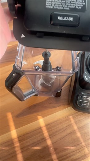 Watch Ninja blender machine on Amazon Live