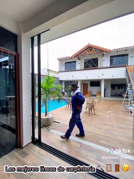 Una obra más concluida, gracias por la confianza. Recuerda los detalles son lo más importante en tu obra🫡, y en Aludecor nos encargamos 👨‍🏭 de esas pinceladas 🖌️ 👨‍🎨. #carpinteria #vidrios #arquitectura #ingenieria #aludecorbolivia #PerfilesDeAluminio