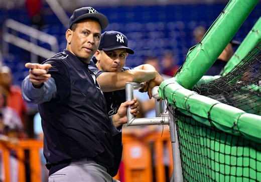 “Alex Rodriguez can shut the hell up!” - Fans slam ex-Yankees shortstop for defending Aaron Boone despite Game 2 letdown