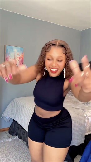 Lekompo Dance Moves 🔥💃🏽🔥 🍑 SUBSCRIBE for more