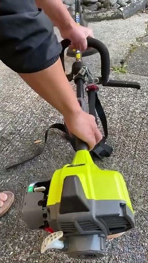 use Ryobi 2 stroke grass trimmer