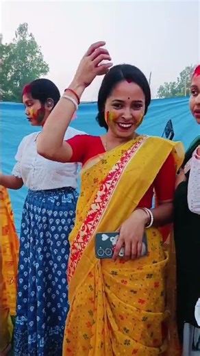 Holi party 🥳🏵️💛🩵💜💙❤️🏵️🥳#trending #happyholi #viral #shorts #short