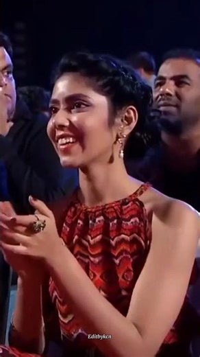 Ranbir Kapoor & Alia Bhatt Spin Magic at 'Zee Cine Awards' 'Aa Jao Meri Tamanna'♥️🤗#ranbirkapoor