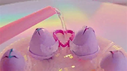 Hatchimals Alive! TV Spot, 'Rainbow Swirl'