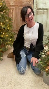 191K views · 3K reactions | A fun and easy way to keep a tree up all year long❤️ | The Shabby Tree | Facebook