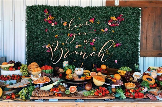 Wedding brunch reception | Honestweddingadvice.com