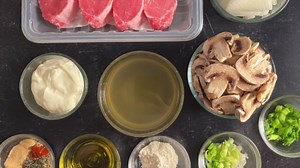 Melt-In-Your-Mouth Dutch Oven Pork Chops You’ll Love