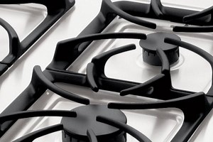 Frigidaire Gallery FGGC3047QS 30 inch Stainless 5 Burner Gas Cooktop