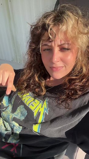 Southern Trailer Trash Lifestyle: Sitting on the Front Porch