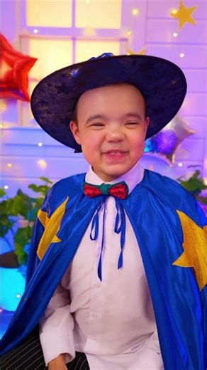 ❓CAN A PIGGY BOUNCE? Yes — This ONE’S TOO CUTE! 🐽💗 #shorts #kids