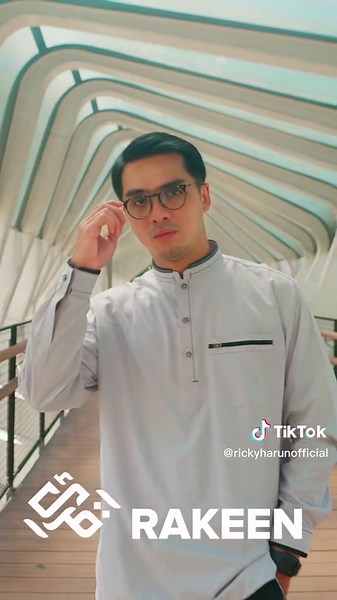 Ricky Harun dan Qori: Roti Londonpastry Terbaik