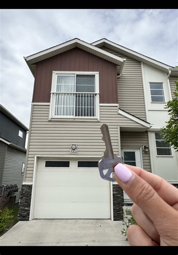 Manifesting Ideal Clients as a Grateful Realtor