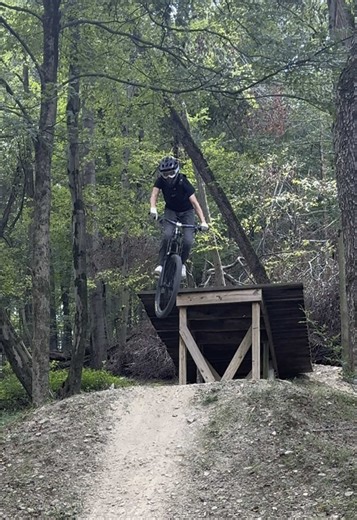 Mountain Biking with One Handers: Thrilling Skills
