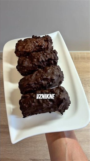 Domácí Kinder Maxi King?!🤩#kinder #recept #snack #chocolate #fyp #viral #caramel #fitness