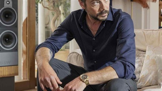 Alvaro Morte torna con una nuova serie: il thriller spagnolo di Netflix più atteso