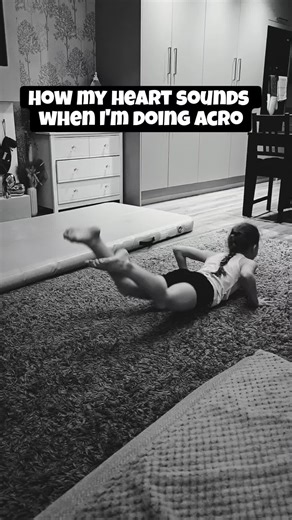 I live, eat and breathe acro ✨ #acrogymtok #acrodancer #flexibilityandcontrol #dancersoftiktok #viralvideosfyp