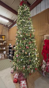 Christmas shopping is easy right here in the market! ✨🎁 We’ve got tons of gift ideas including handmade local items from our wonderful artisans, books for the kiddos, and the perfect stocking stuffers for everyone on your list! Not sure what to get someone? We’ve got gift cards too! 🎄❤️ Stop in, shop local, and let us help you check off that Christmas list! | The Vollmer Farm