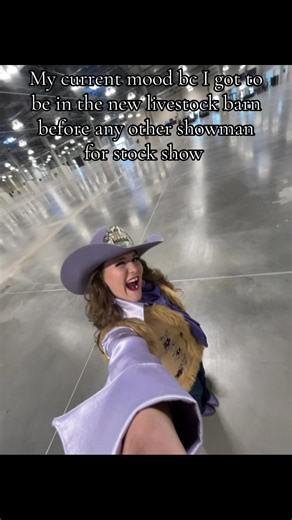 Perks of being a rodeo queen and a livestock showman 🤷‍♀️ #fyp #livestockcenter #livestockshowman #rodeoqueen