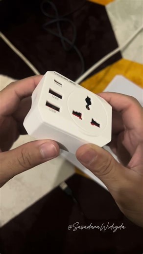 Adapter Socket USB+Type C, Link ordernya disini https://s.shopee.co.id/8AQDhaADOm