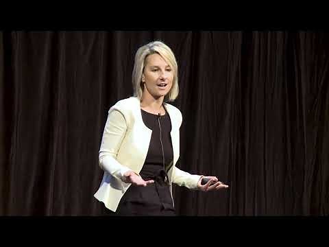 How to Read and Lead the Room | Ali Walker | TEDxUNSWSydney