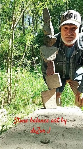 Stone balance art by deZor ;)