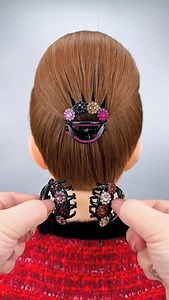 #makeuptutorials #hairtutorials #hairstyles #hair #haircut #hairstylist #hairstyle #hairstylesforgirls #hairstylesformen #hairstyler #hairstylemen #hairstyleideas #hairgoals #haircare #hairdresser #balayage #barberlife #trending #foryou #reelsindia | Hair Evolution