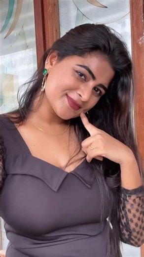 Shaky | Short By Siri | Sanju Rathod Ft. Isha Malviya | G-Spark | New Marathi Songs | Trending Song