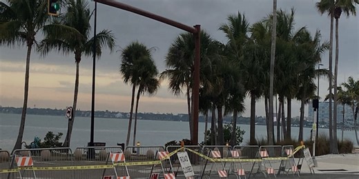 Roadwork on Ringling Causeway, Bird Key Drive begins