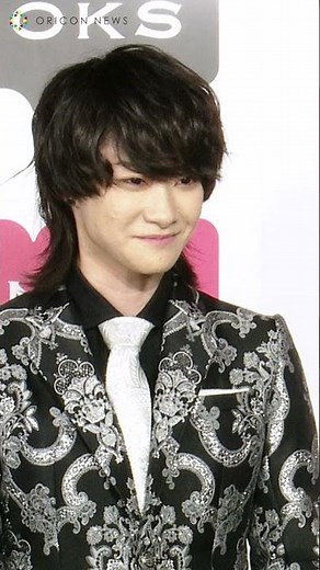 『仮面ライダーゼロワン』亡役・中山咲月、フォトセッションでサービス満載！ #Shorts