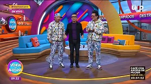 ¡Broma Destrampada! 😂🤡 No pararas de reír con las reacciones de las personas que recibieron un eléctrico saludo de Los Destrampados Oficial. ⚡️😫 #VLA Azteca UNO EN VIVO http://bit.ly/VivoVLA | Venga La Alegría