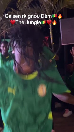 @sén kiDa afro dance🕺🇸🇳 @dancebounekh @dave.linternational @Fasina🇸🇳🧸🤌🏿 @Amina @Papa dance bou nekh @Assane💙🕺 @P R I I N C E 🦁 @alioudringa