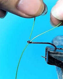 Tying The Perfect Fishing Knot! 🎣 | Creative Bee