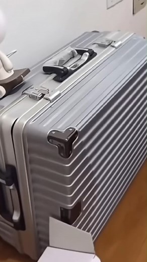 72K views · 1.1K reactions | Funniest cats hilarious moments try not to laugh.  #cat #funnycat #pet #catmoment #reels | My Cat | Facebook