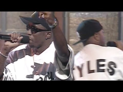 Diddy - It's All About The Benjamins / Mo Money Mo Problems (Live) ft. The LOX, Mase
