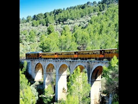 The best Mallorca Tour: Soller and Calobra by bus, train, tram and boat