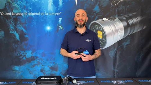 🎥 Découvrez la démo des phares Bersub Focus EVO, présentée par Rémi, notre responsable d’atelier. Les Focus EVO 4800 et Focus EVO Tek 4200 sont des phares de plongée ultra polyvalents, pensés pour accompagner les plongeurs les plus exigeants. Aussi performants en mode exploration que pour la photo et la vidéo, ils s’adaptent à tous les types de plongées : explo, photo/vidéo, spéléo, cave… et dans toutes les conditions. ▶️ À découvrir en vidéo dès maintenant. --- 🎥 Discover the demo of the Bers